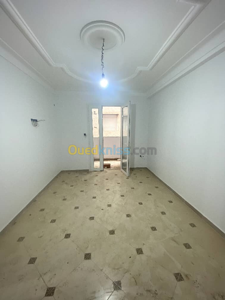 Vente Appartement F4 Alger Bordj el kiffan