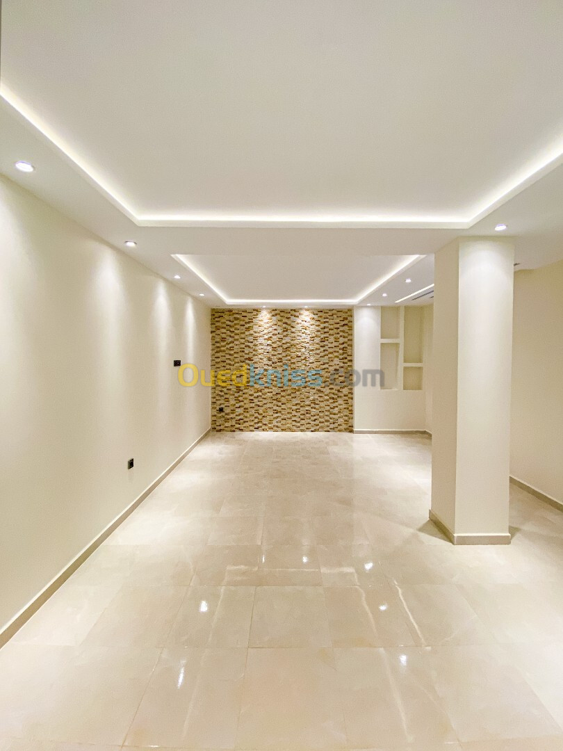 Vente Appartement F4 Alger Bordj el bahri