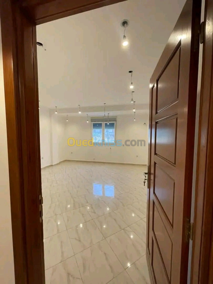 Vente Appartement F3 Alger Bordj el bahri