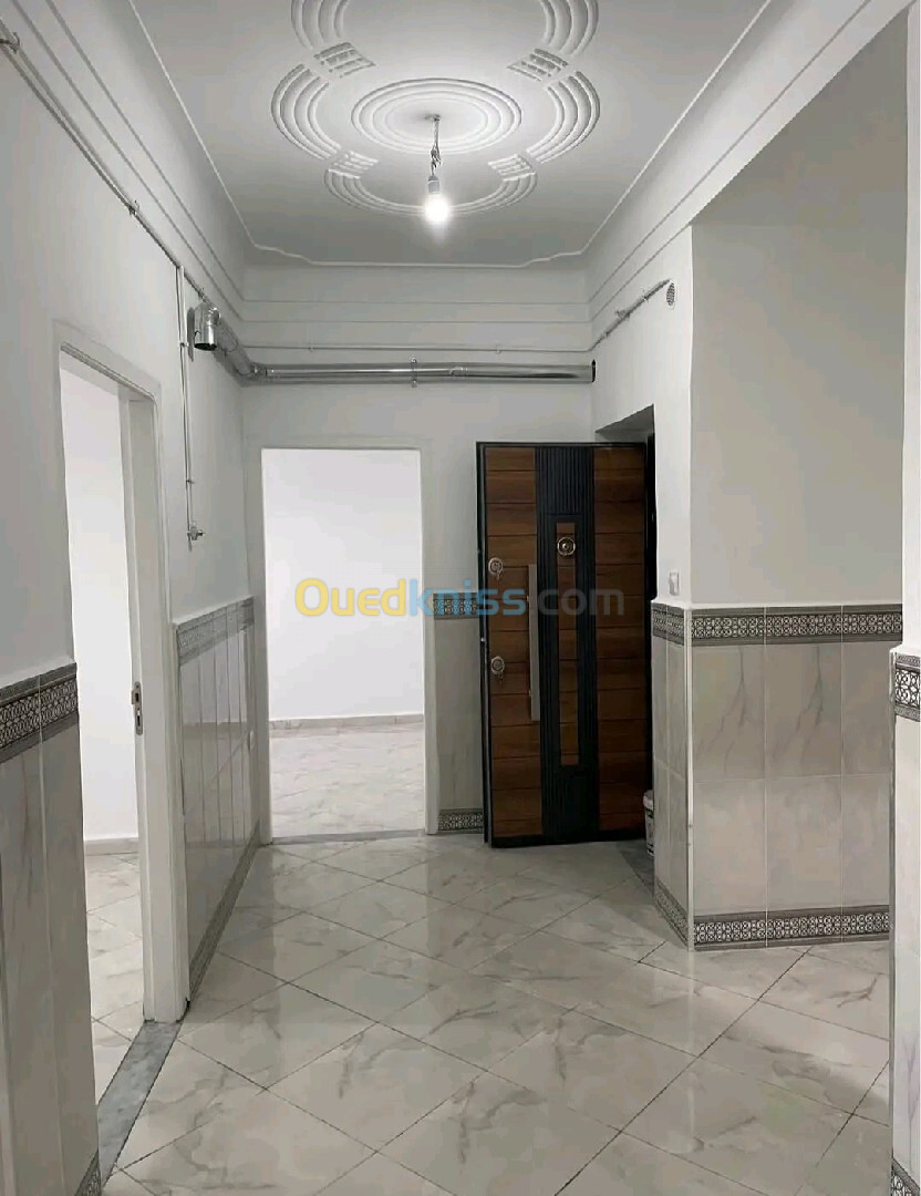 Vente Appartement F2 Alger Bordj el kiffan