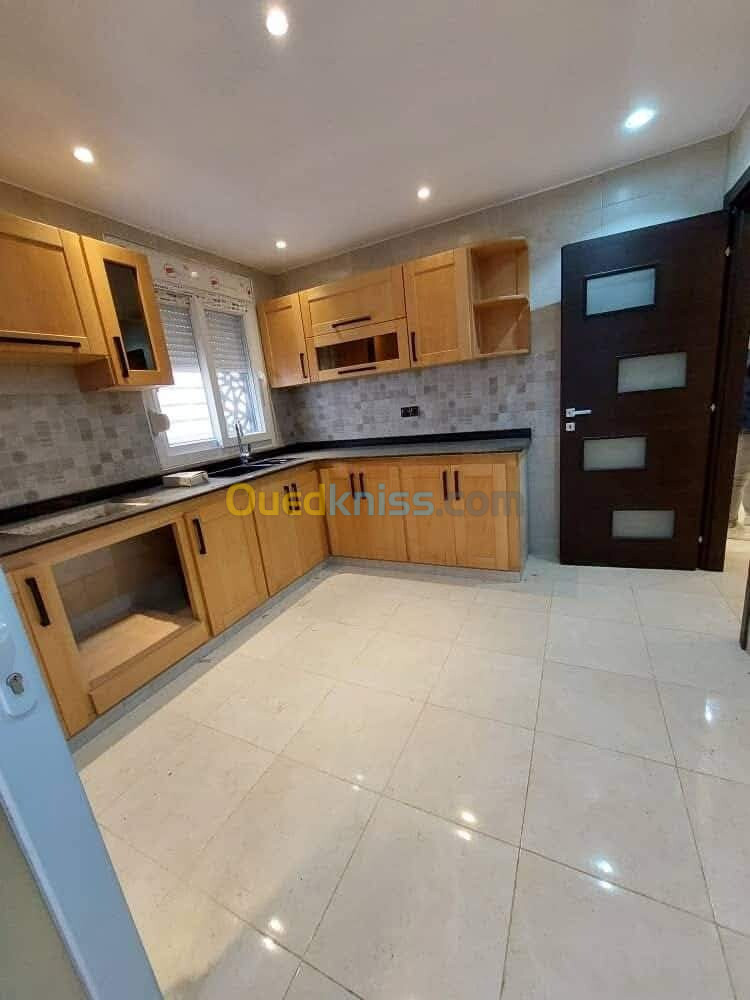 Vente Appartement F2 Alger Bordj el bahri