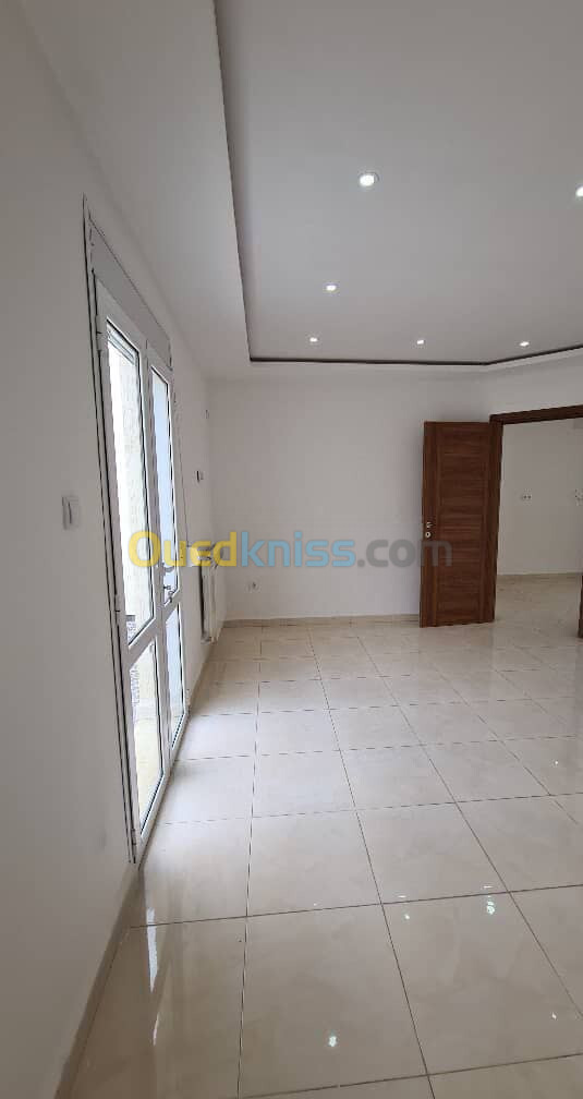 Vente Appartement F5 Alger Bordj el kiffan