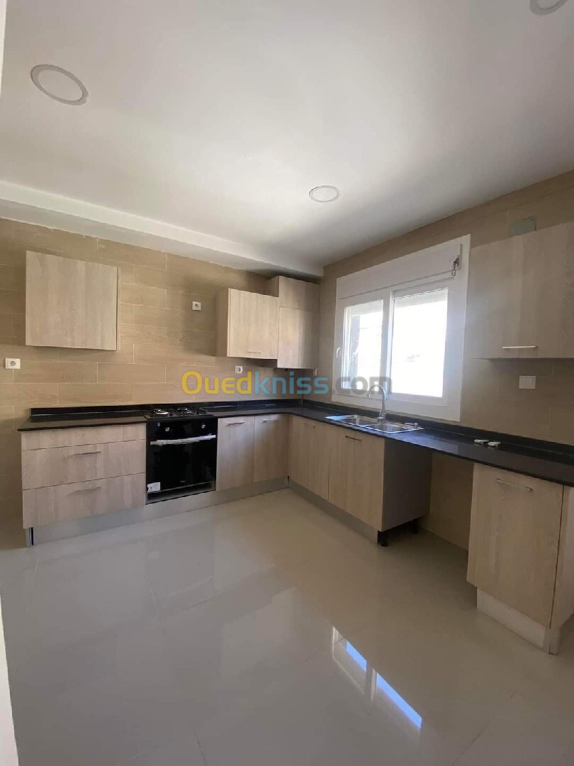 Vente Appartement F4 Alger Bordj el kiffan