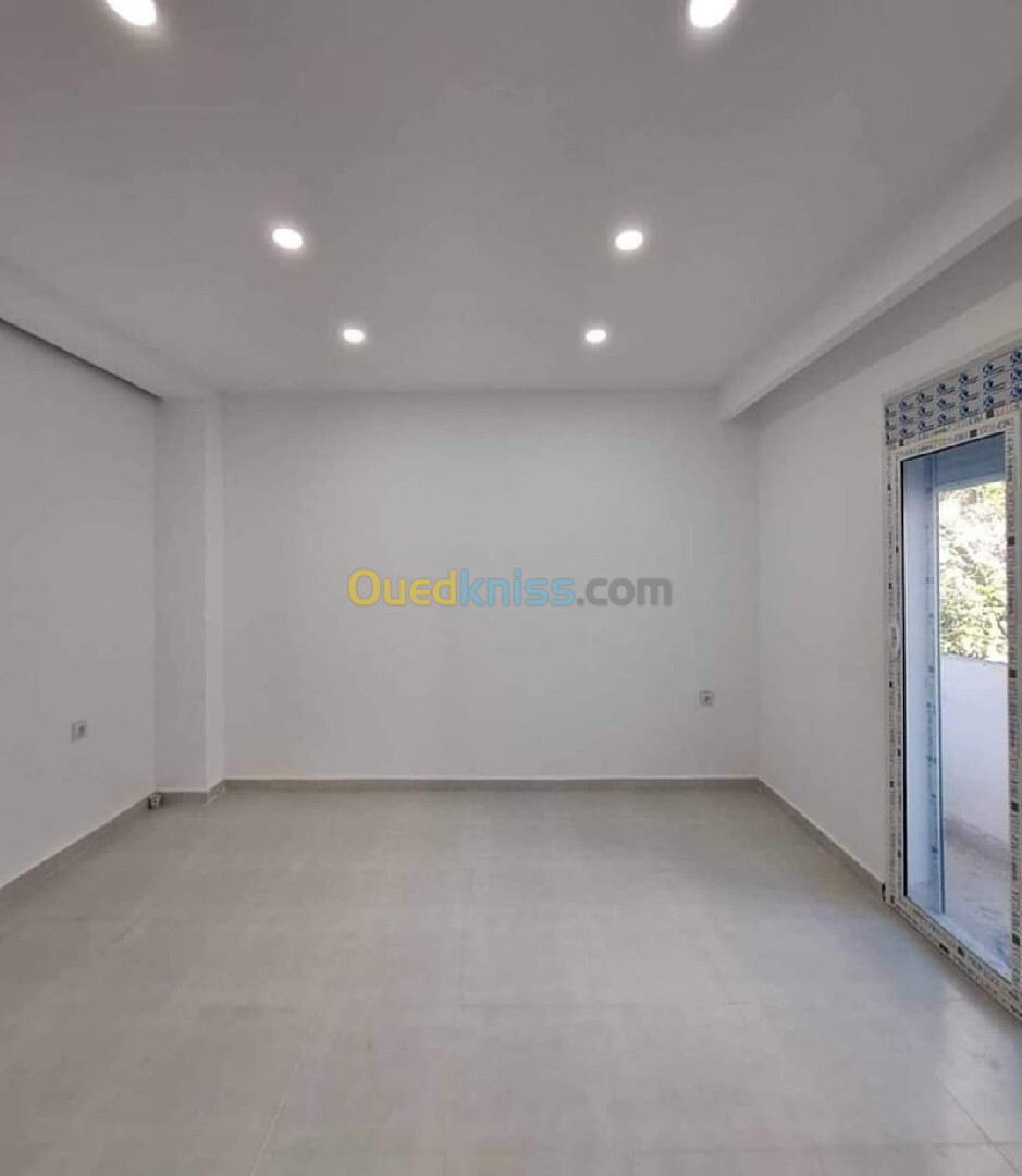 Vente Appartement F4 Alger Bordj el bahri