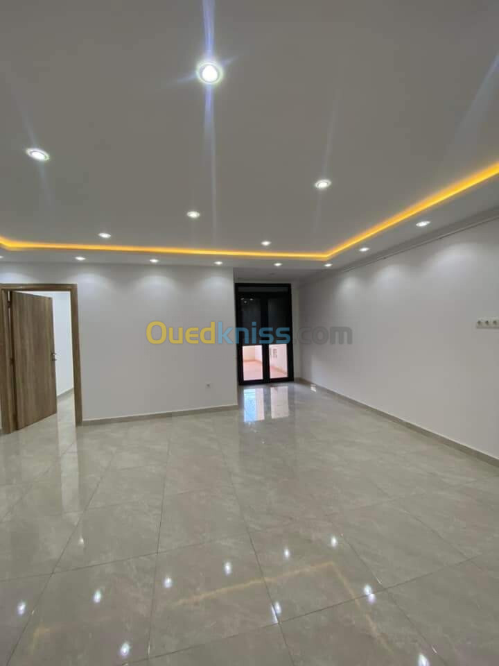 Vente Appartement F3 Alger Bordj el kiffan