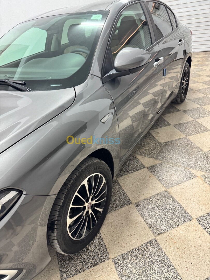 Fiat Tipo 2024 