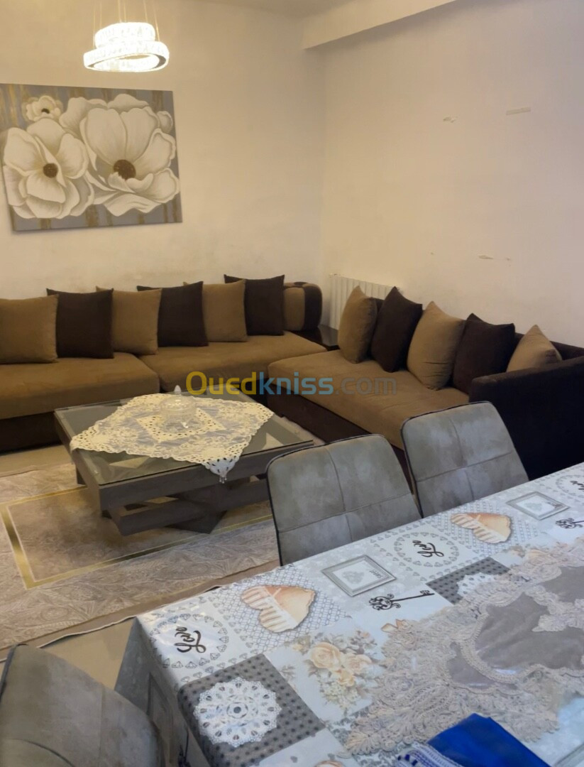 Location Appartement F5 Alger Ain taya