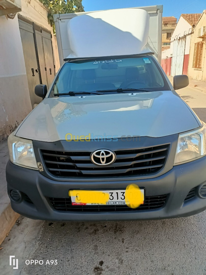 Toyota Hilux 2013 Avec basina