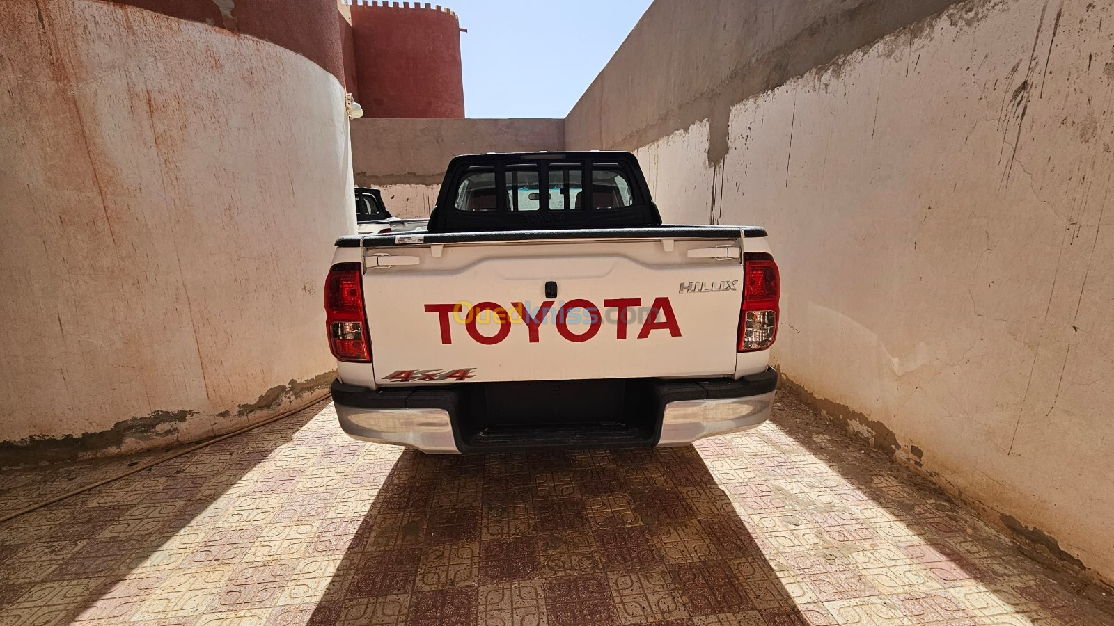 Toyota Hilux 2024 4*4