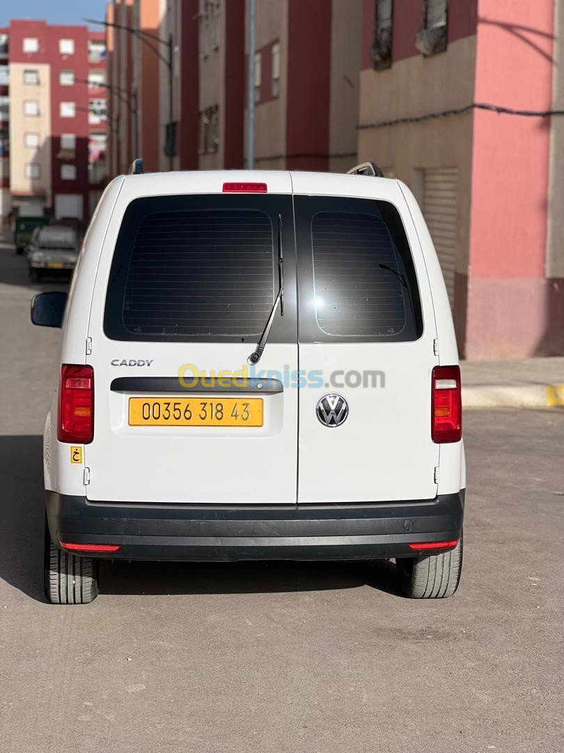 Volkswagen Caddy 2018 Fourgon