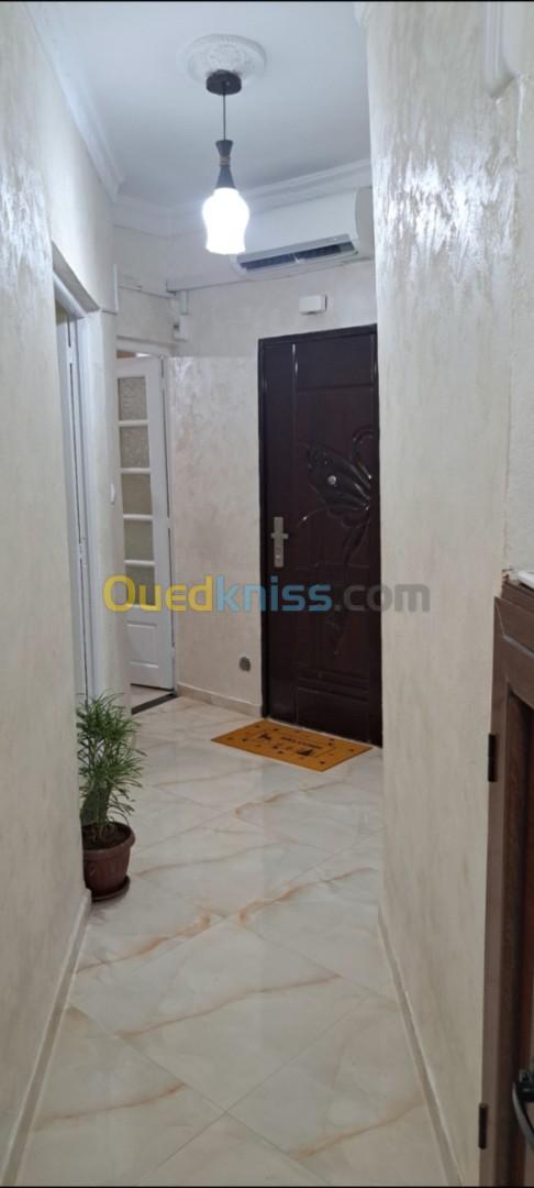 Vente Appartement F03 Tipaza Messelmoun