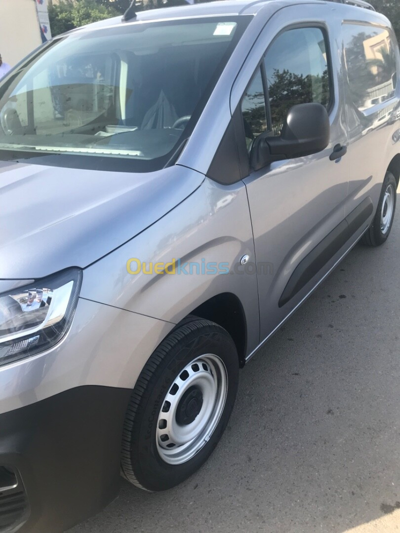 Fiat Doblo 2024 