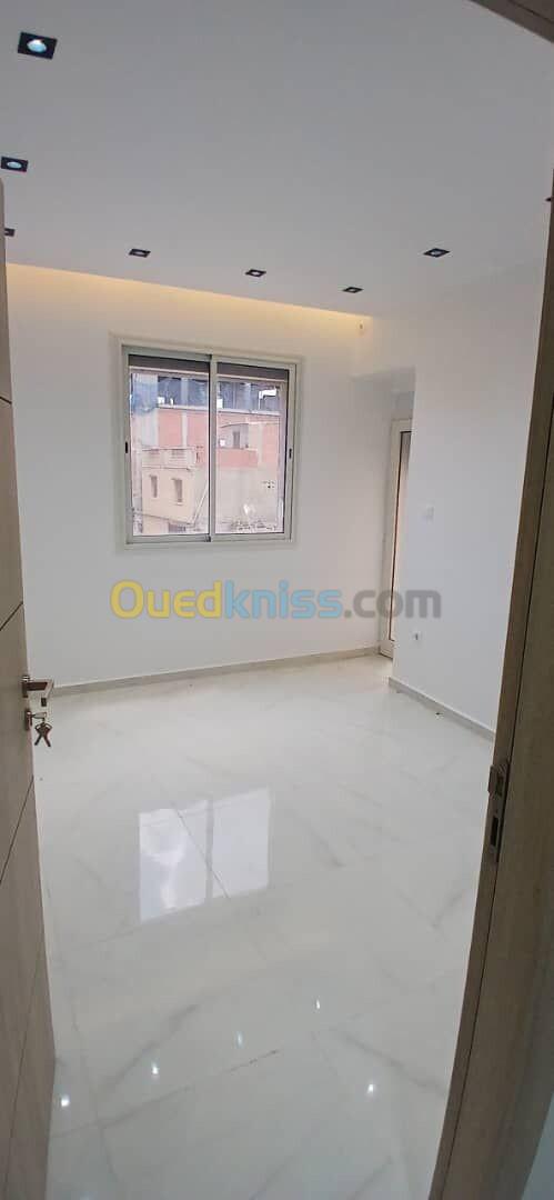 Vente Appartement F4 Alger Bordj el bahri