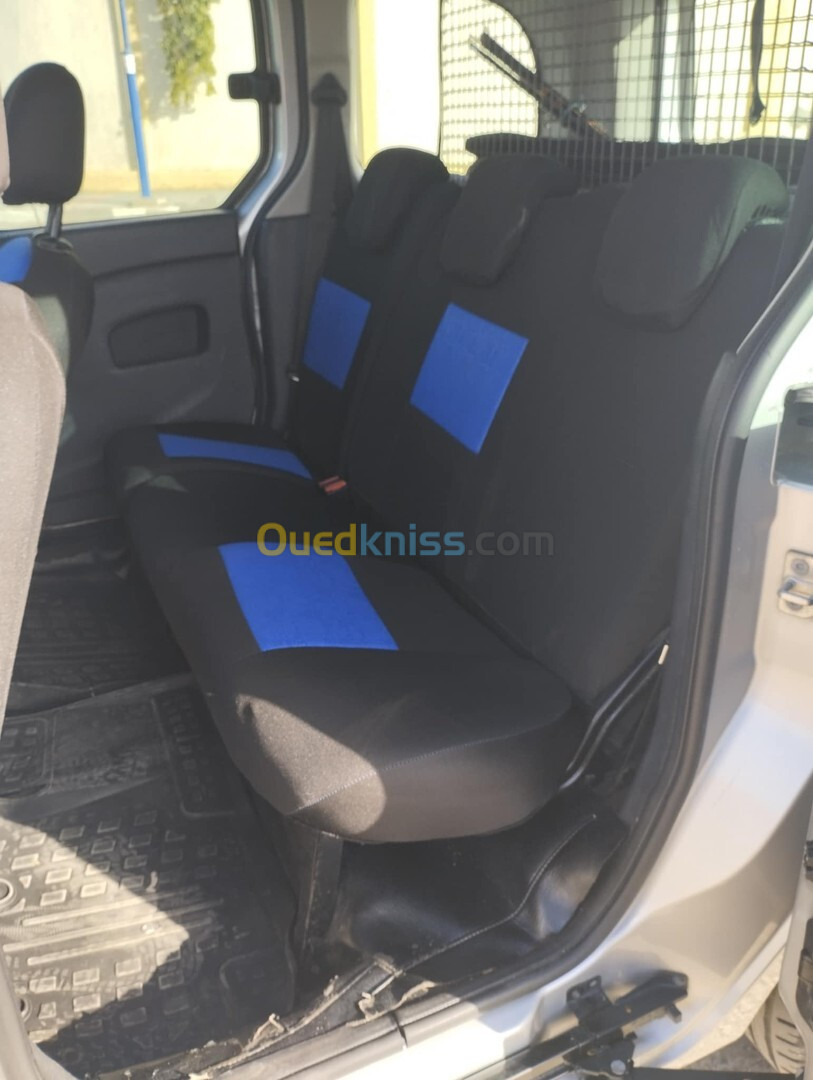 Renault Kangoo 2015 