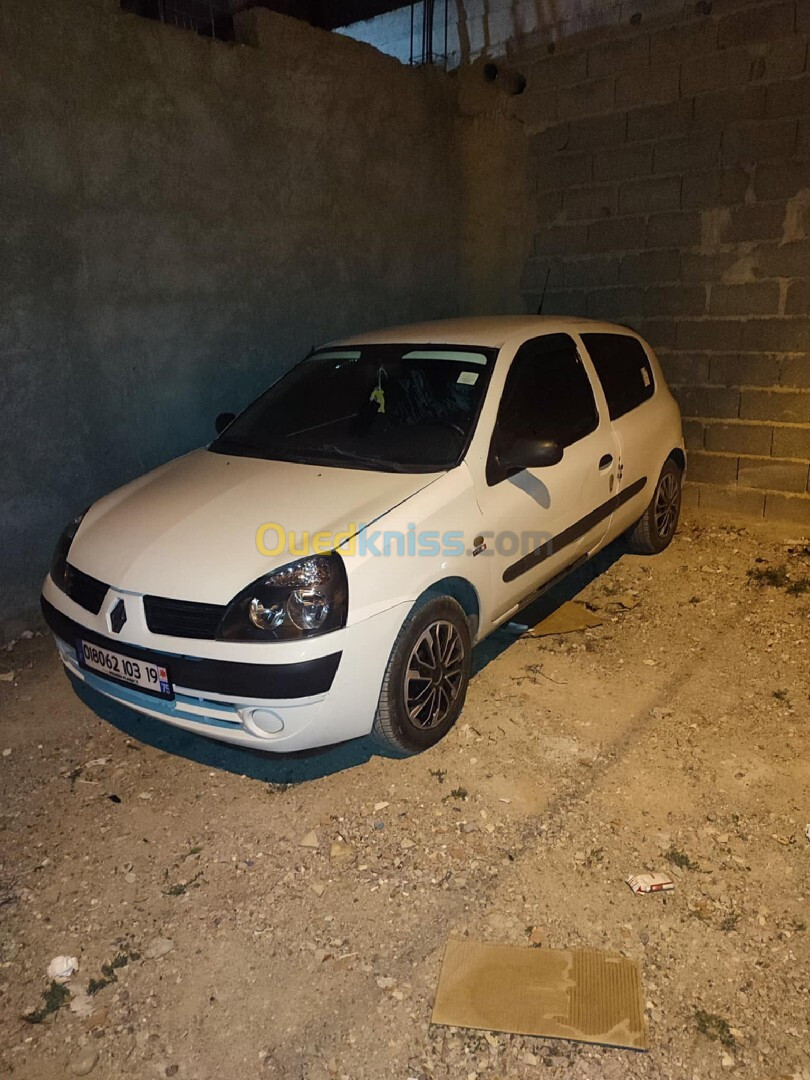 Renault Clio 2 2003 