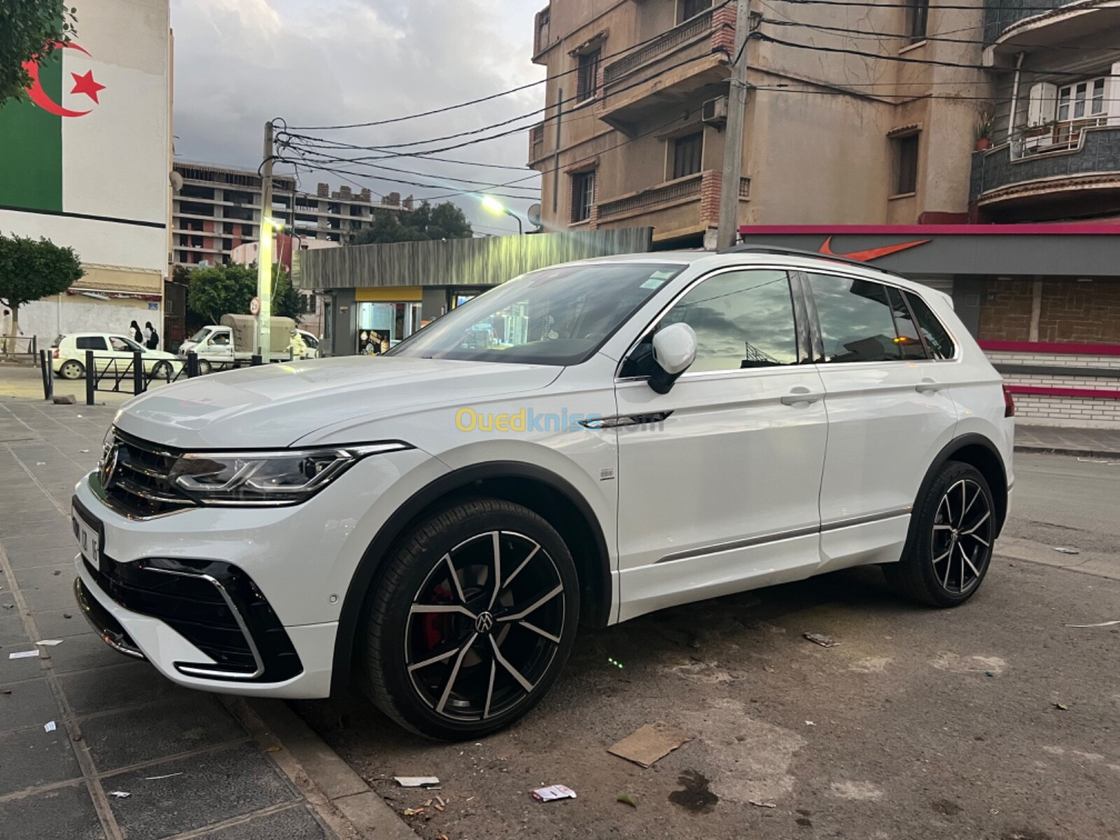 Volkswagen New Tiguan 2021 R-Line