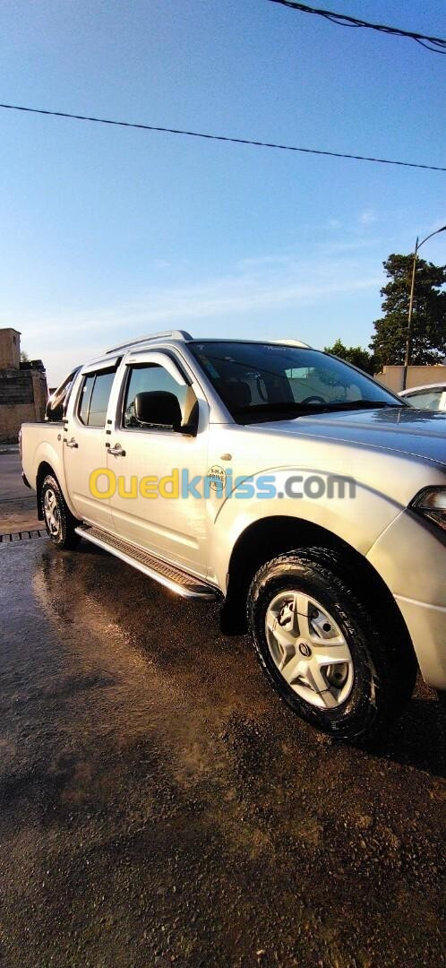 Nissan Navara 2015 Elegance 4x2