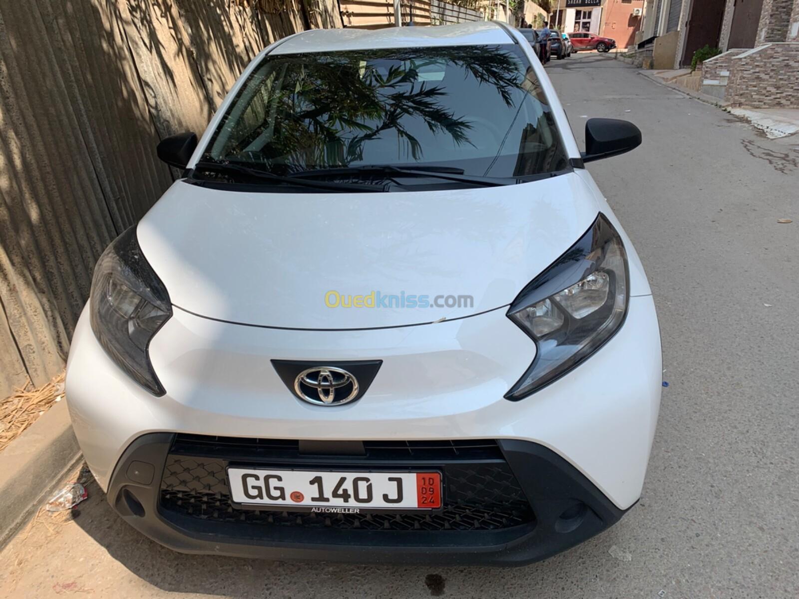 Toyota AYGO X 2023 