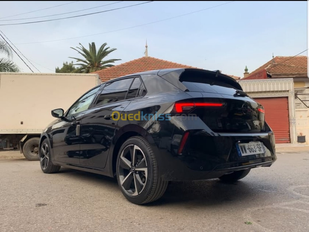 Opel Astra 2024 Gs line