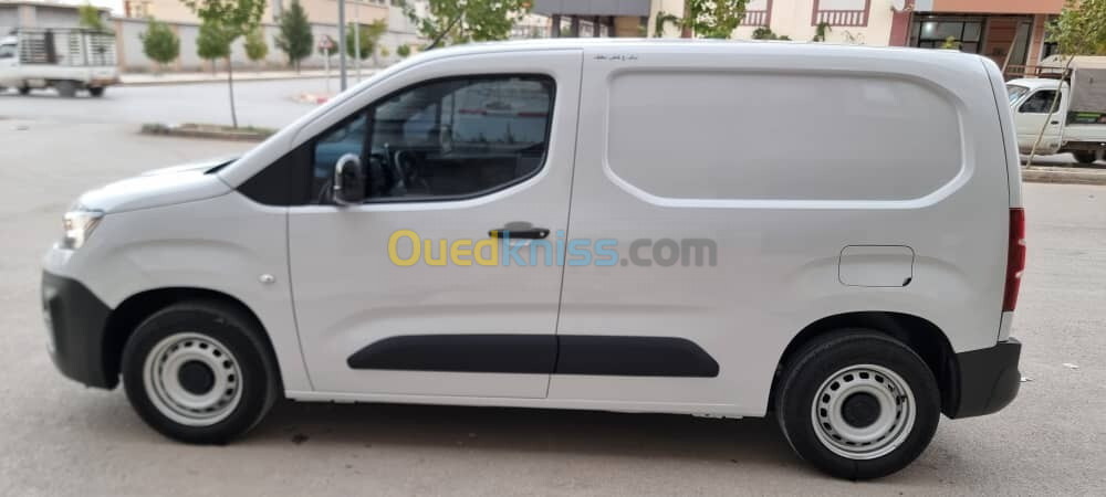 Fiat Doblo 2023 