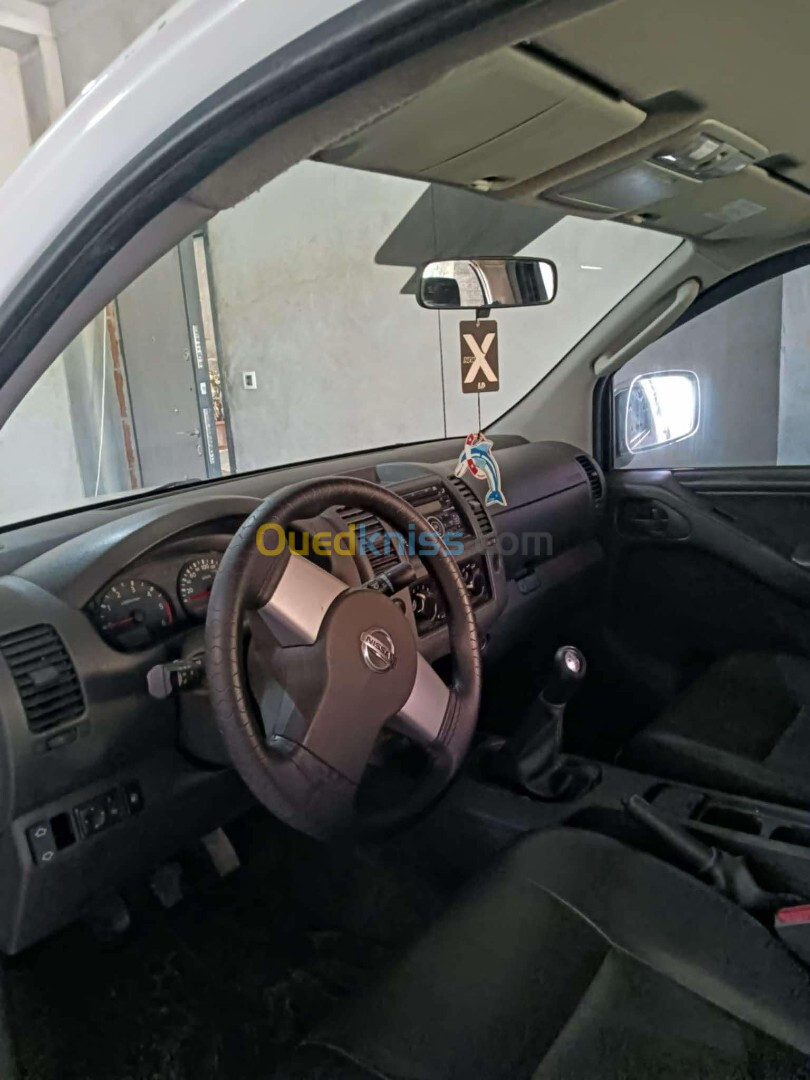 Nissan Navara 2013 Elegance 4x4