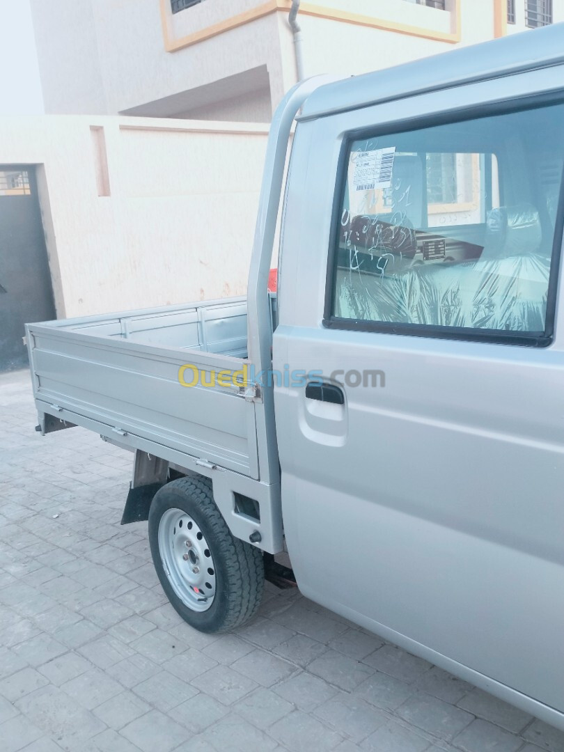 Gonow Mini Truck Double Cabine 2016 DFSK DFM SOKON GONOW كونو هايفي ديفام هايفي