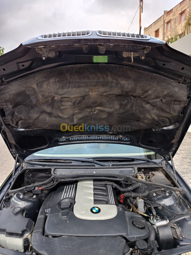 BMW Série 3 2001 back M 330d