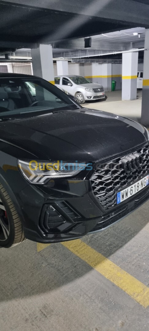 Audi Q3 2024 S LINE