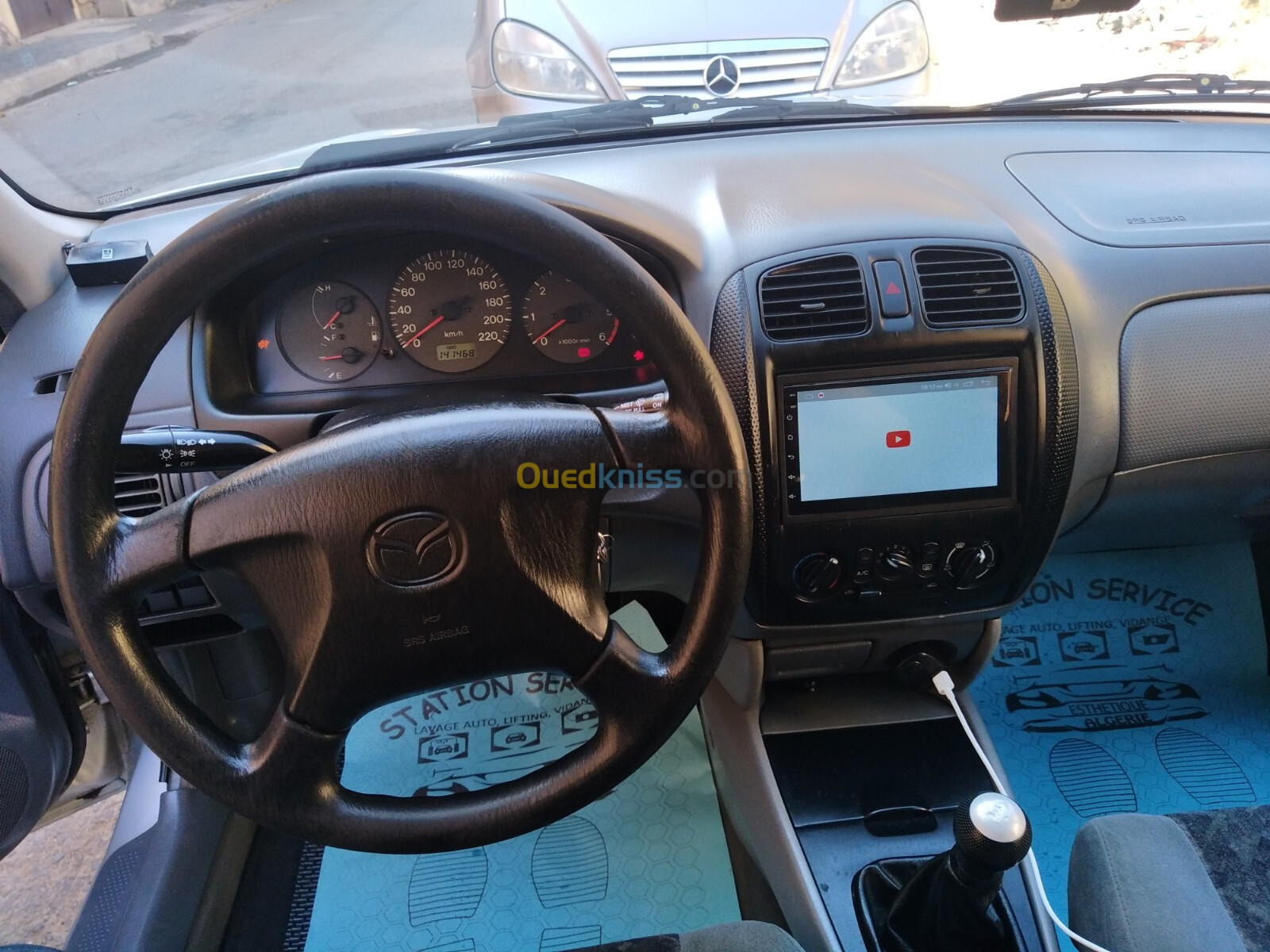 Mazda 323 2003 323