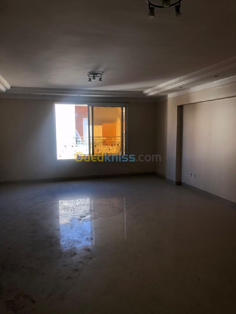 Location Appartement F4 Alger Ben aknoun