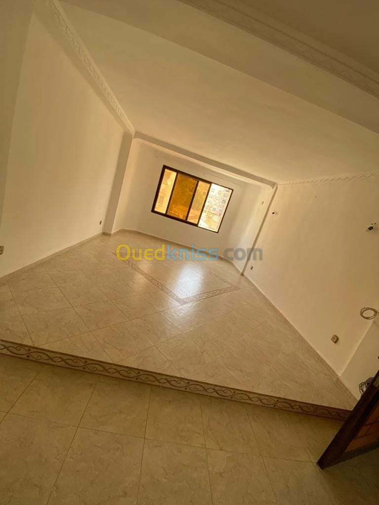 Vente Appartement F4 Alger Birkhadem