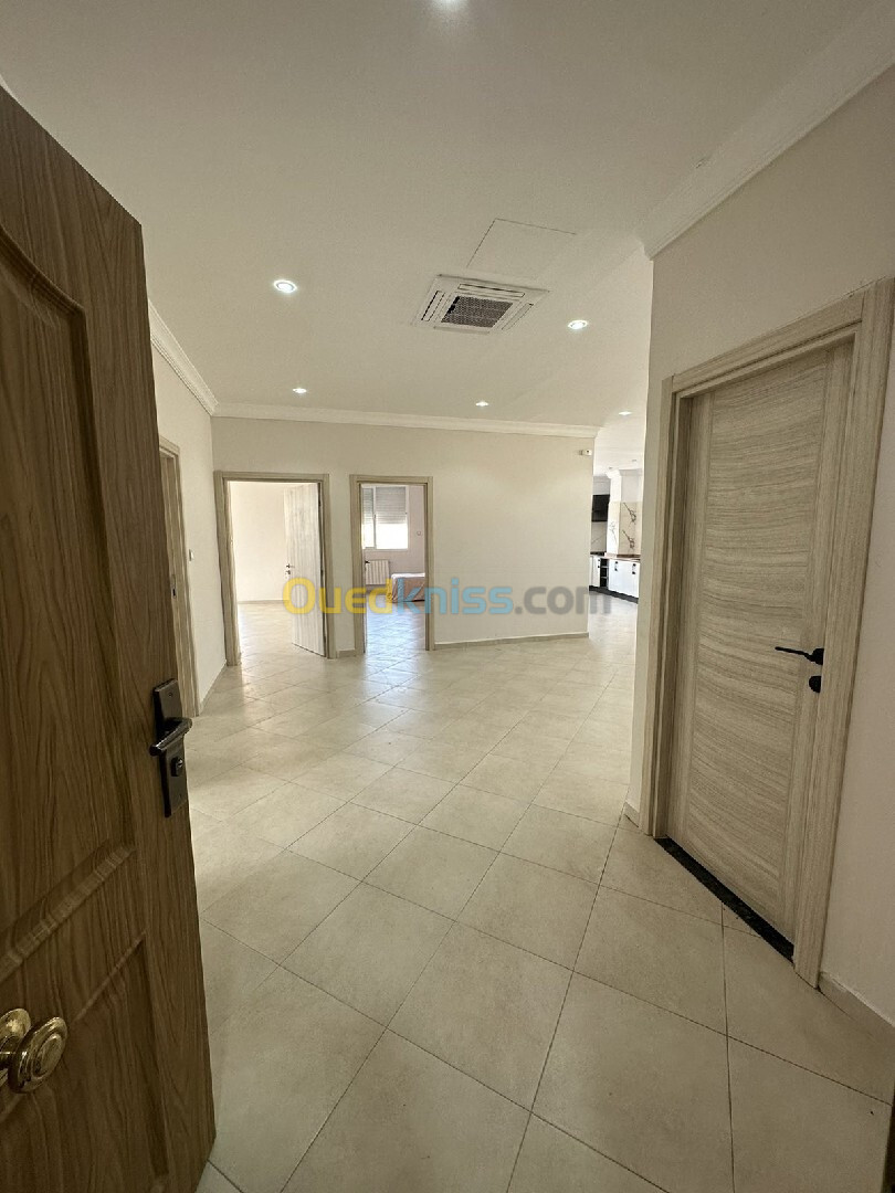 Location Appartement F4 Alger Birkhadem