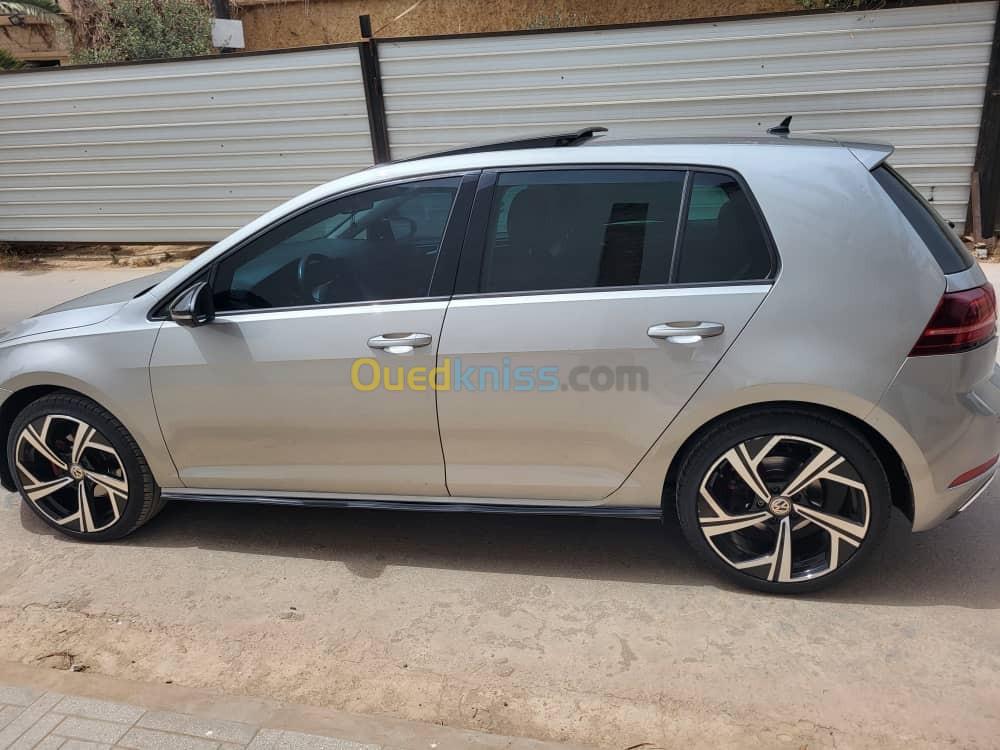 Volkswagen Golf 7 2019 Carat