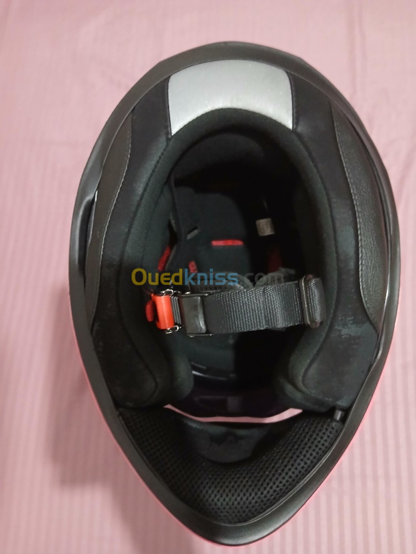 Casque moto professionnel 