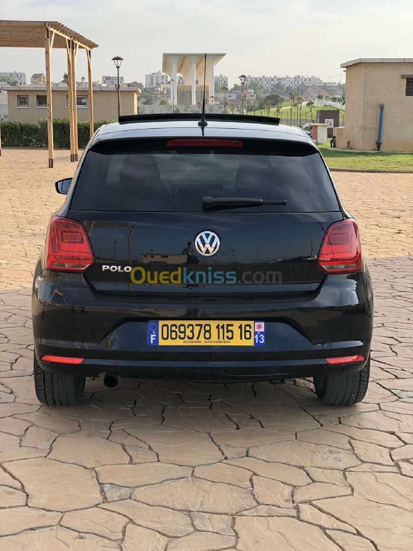 Volkswagen Polo 2015 Carats+