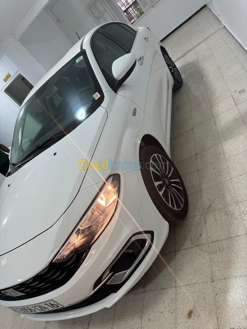 Fiat FIAT TIPO 2024 LIFE