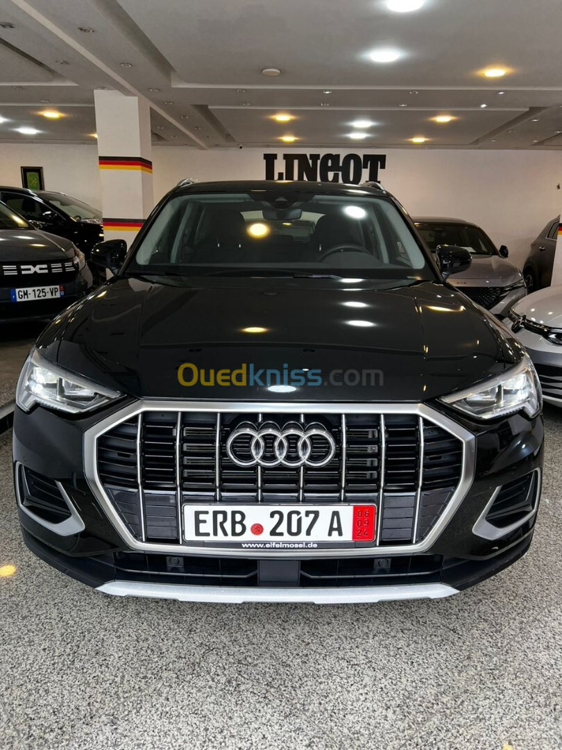 Audi Q3 2023 Sport back