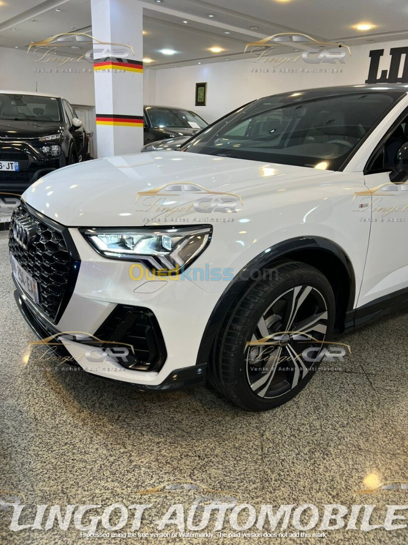 Audi Q3 2023 S LINE