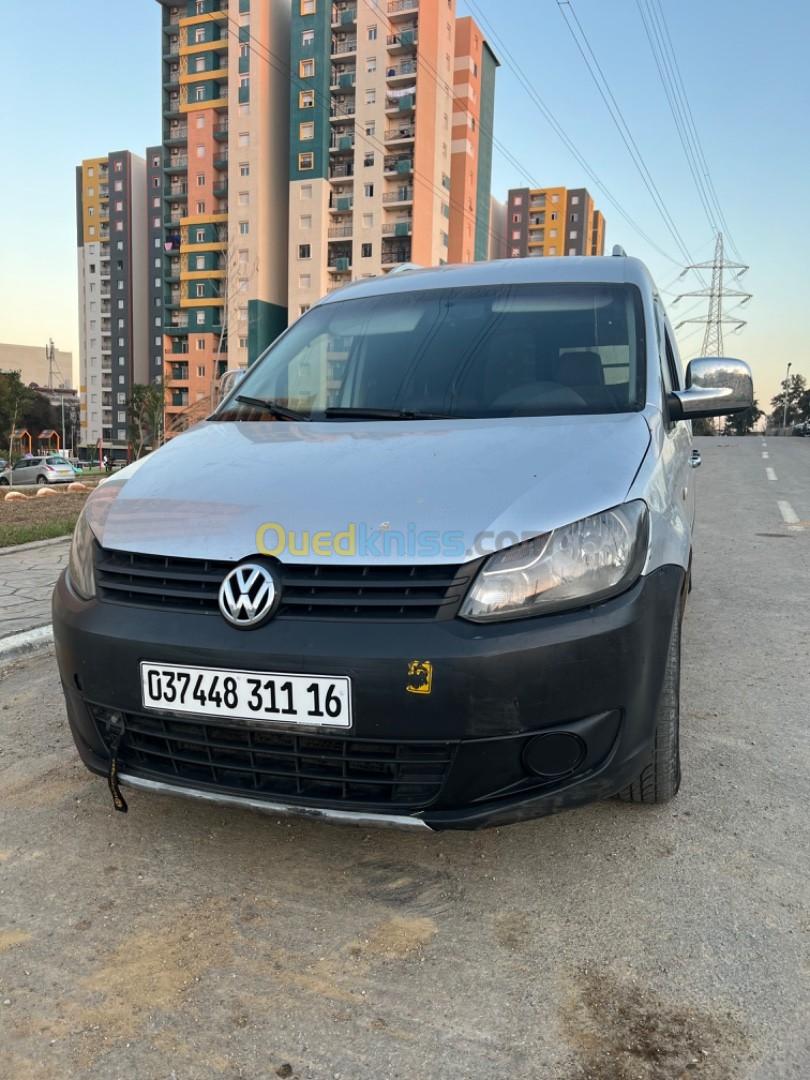 Volkswagen Caddy 2011 