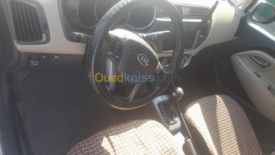 Kia Rio 5 portes 2014 