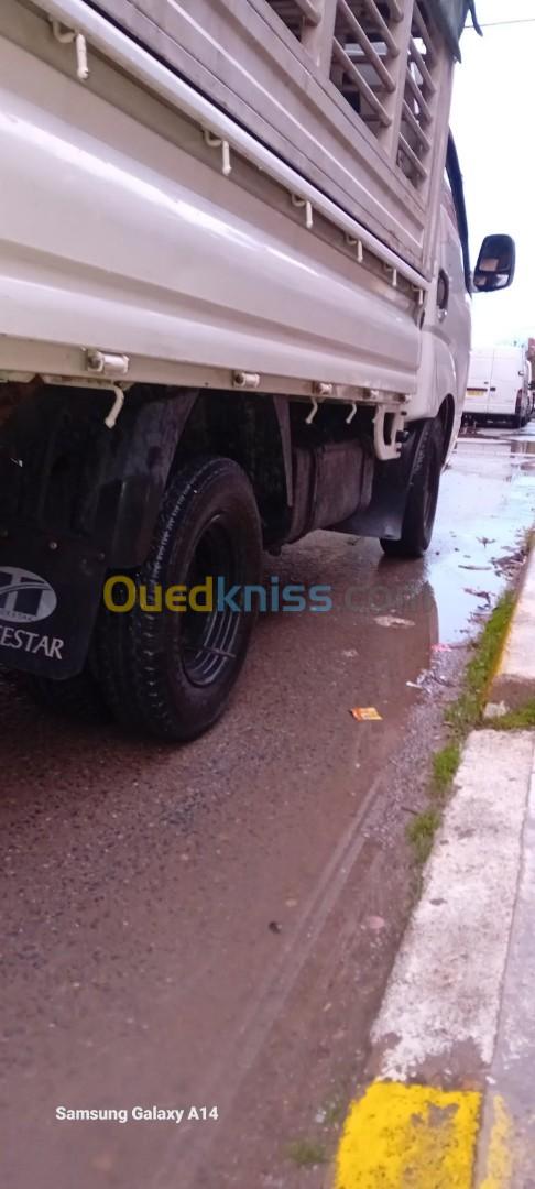 Kia K2700 2015