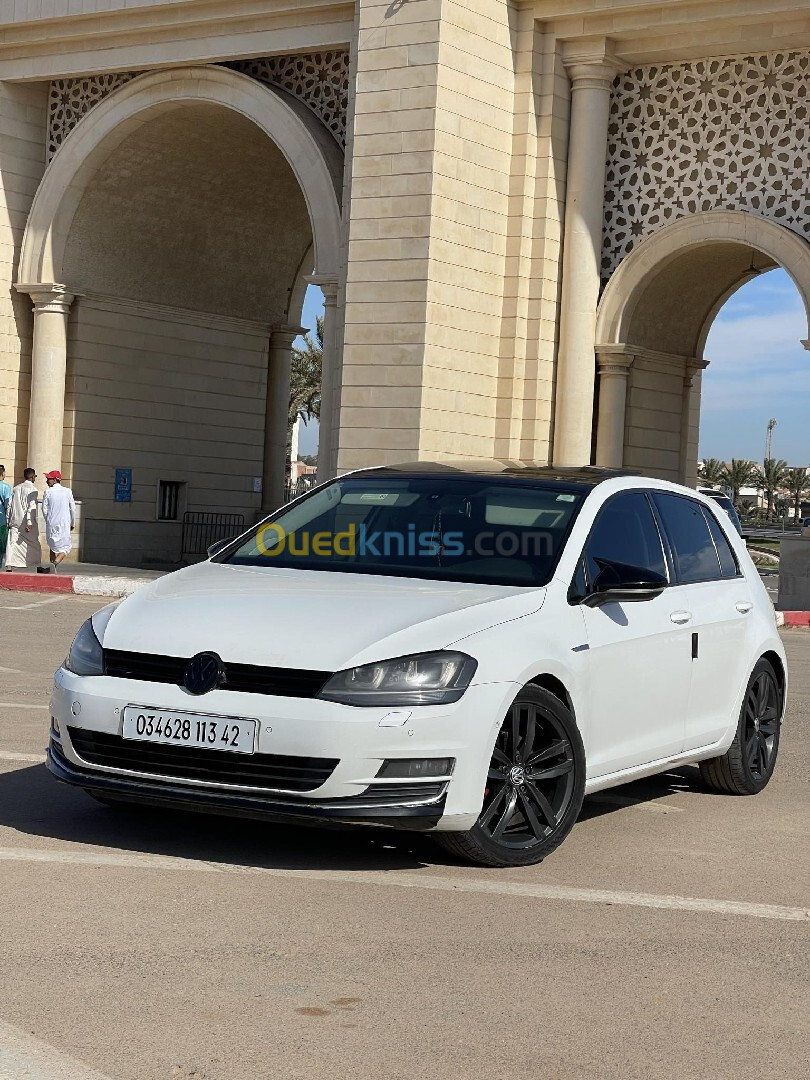 Volkswagen Golf 7 2013 Bleu montion