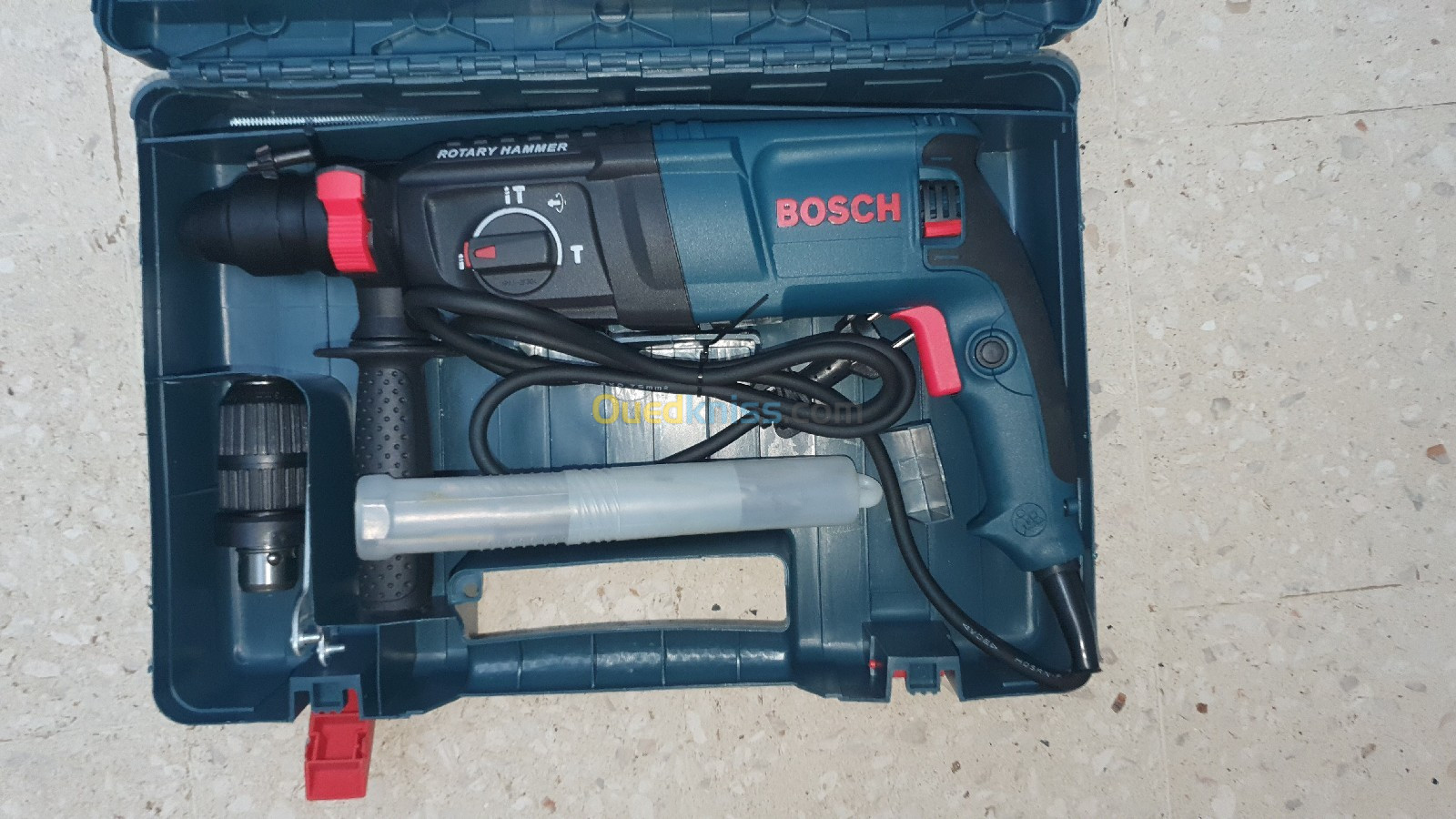 La hilti + marteau piqueur bosch 