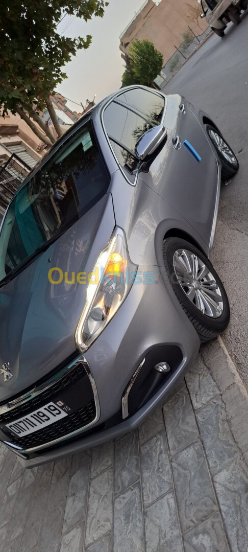 Peugeot 208 2019 Allure Facelift