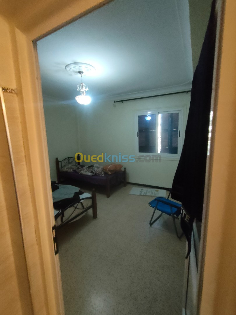 Vente Appartement F5 Oran Ain el bia