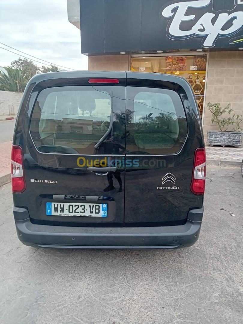 Citroen Berlingo 2023 Vitre