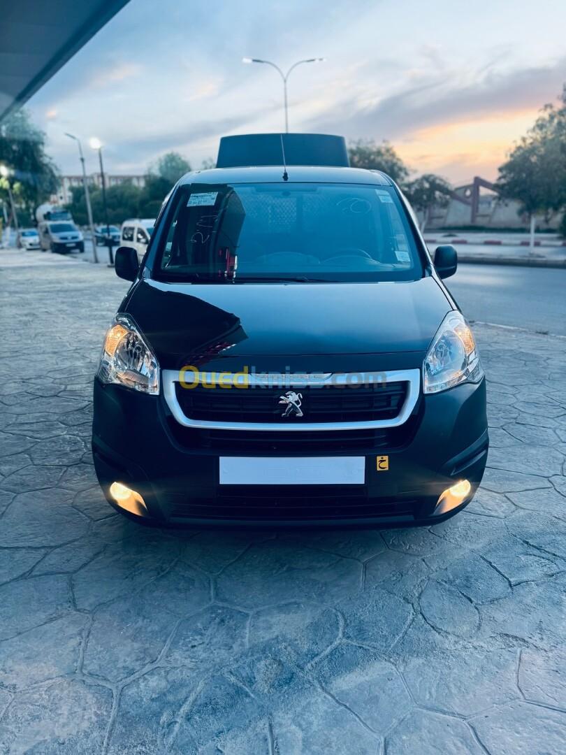 Peugeot Partner 2016 B9