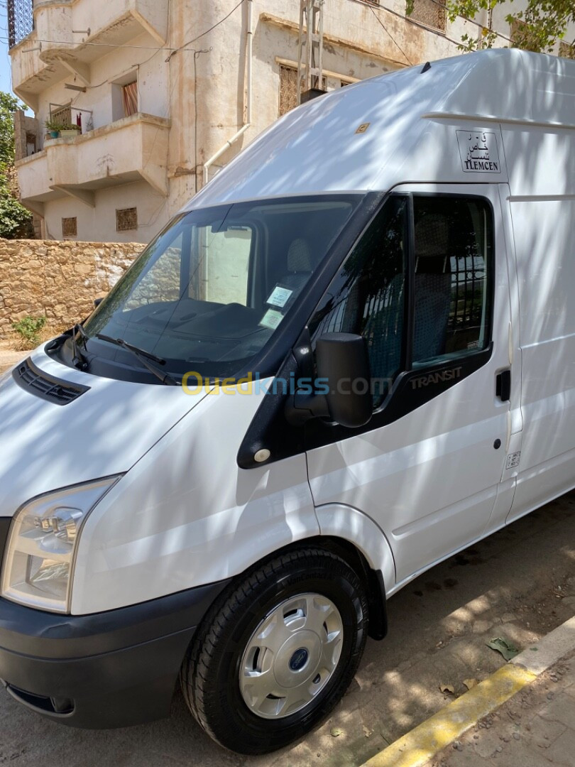 Ford Transit 2015