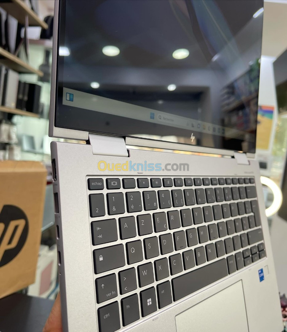 HP ELITEBOOK X360 1040 G10 2in1 2023 Intel Core i5-1335U 12 Mo 16GB 512GB FHD Tactile 360   