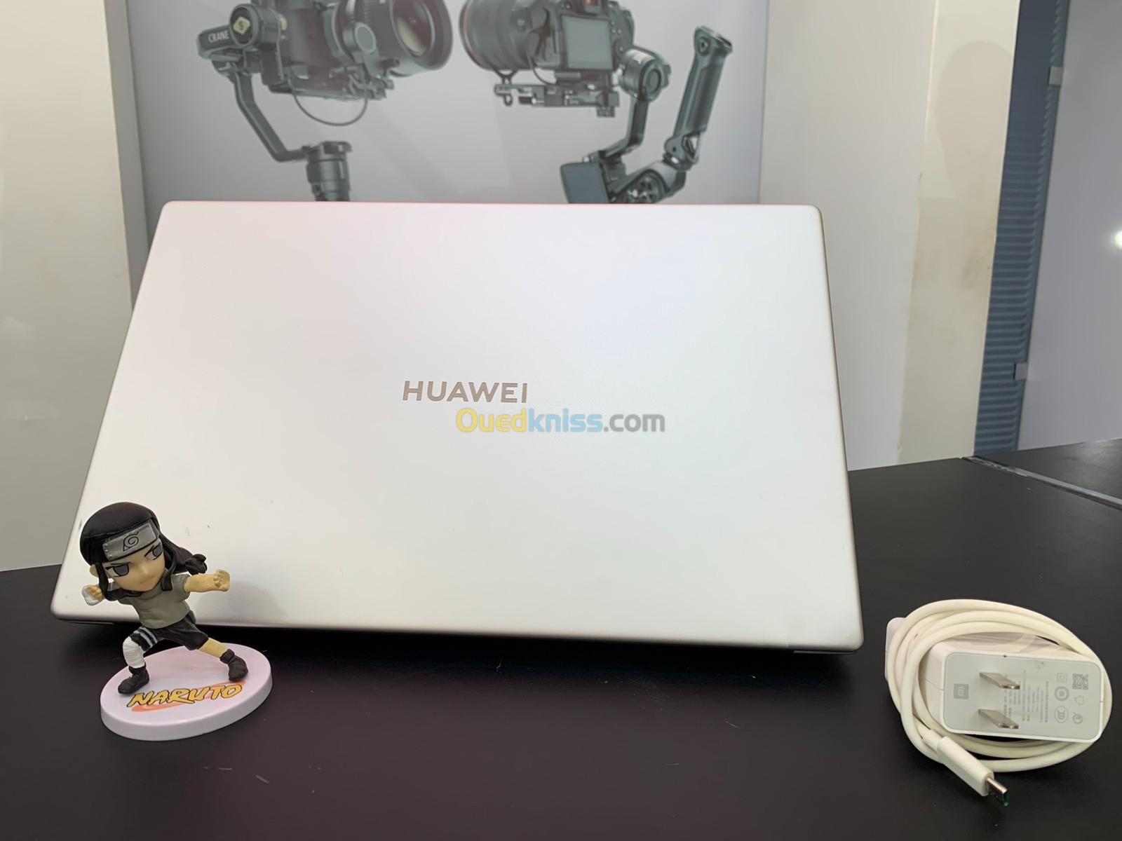 HUAWEI MATEBOOK D15 2019 AMD Ryzen™ 5  3500U avec  graphiques Radeon™ Vega 8 8GB 256SSD 15"